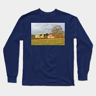 Old Barn, Droxford, December 2019 Long Sleeve T-Shirt